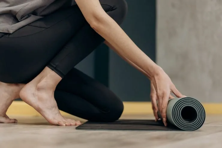 Can mass loaded vinyl be used under carpet?